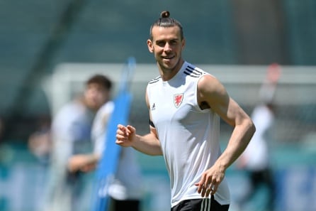 Gareth Bale durante el entrenamiento de Gales