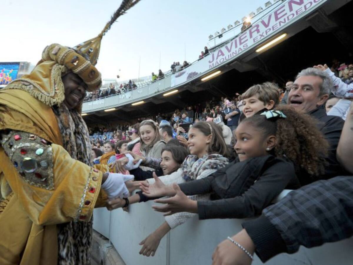 Más de 1.000 figurantes y once carrozas acompañarán a los Reyes Magos en su llegada a Santa Cruz de Tenerife