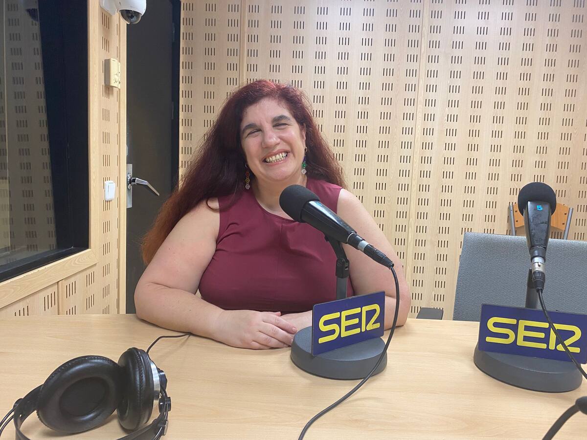 'Conversamos con' Luciana Peker
