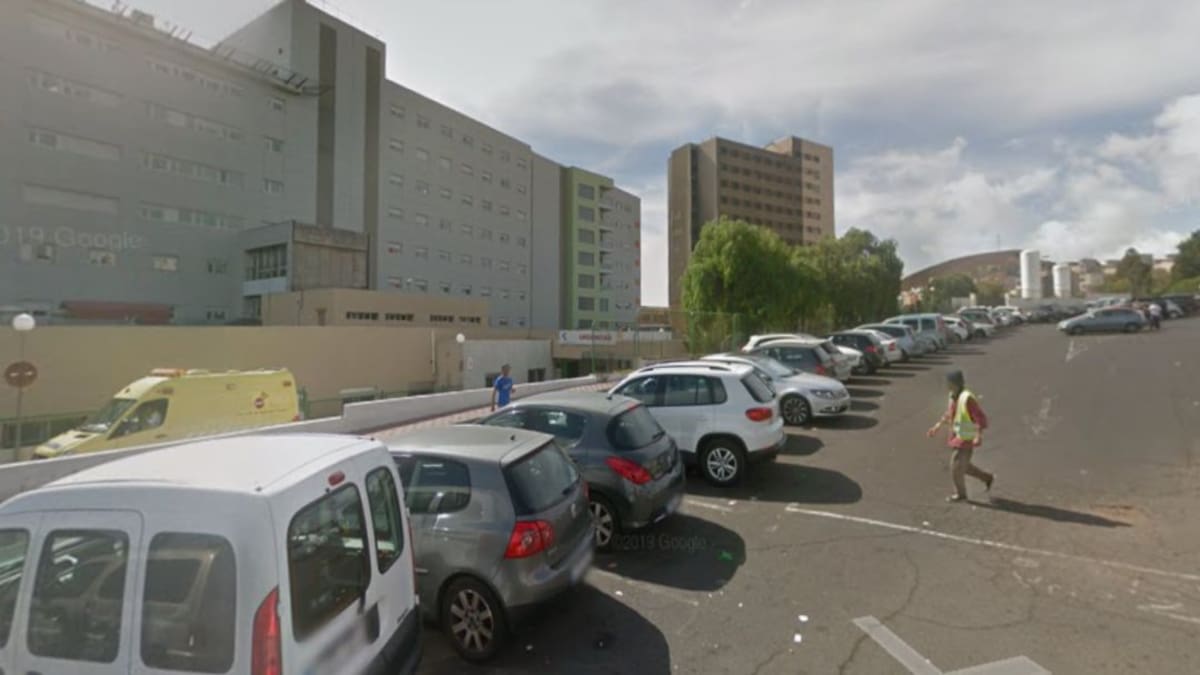 Cierran el parking de La Candelaria por la obra del nuevo módulo de Urgencias