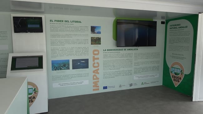 El ‘EducaBus’ llega a Andújar para sensibilizar sobre sostenibilidad y cambio climático