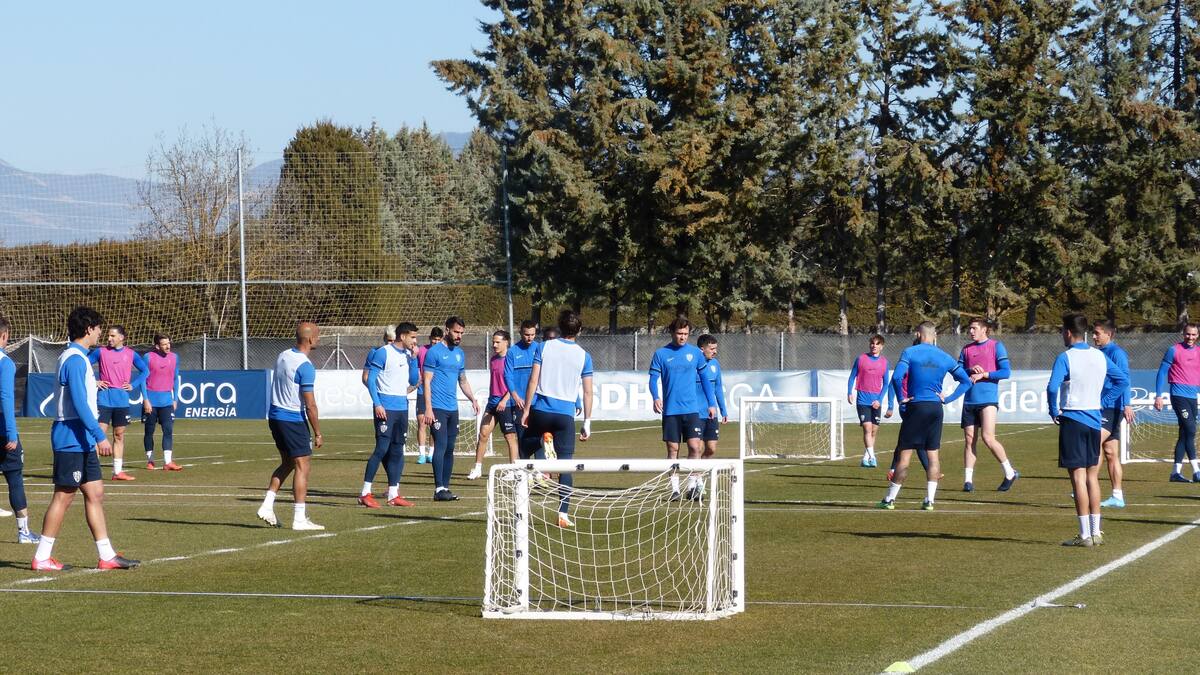 El Huesca recibe al Lugo con el claro objetivo de mirar hacia arriba