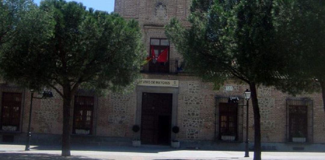 Fachada del Palacio de Baena en Sevilla la Nueva