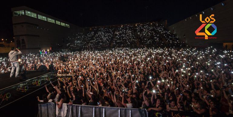 El público completamente entregado durante el 40 Primavera Pop de Málaga