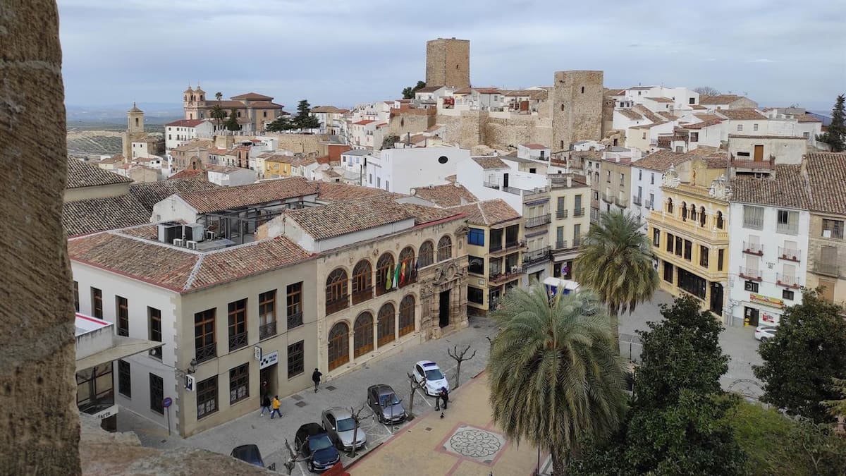 Renuncia a su acta el concejal de Martos que entonó cánticos machistas y sexistas