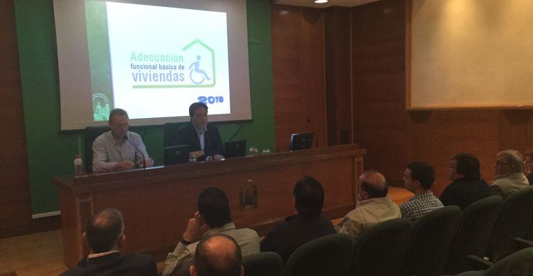 José Manuel Higueras en la presentación de las ayudas.