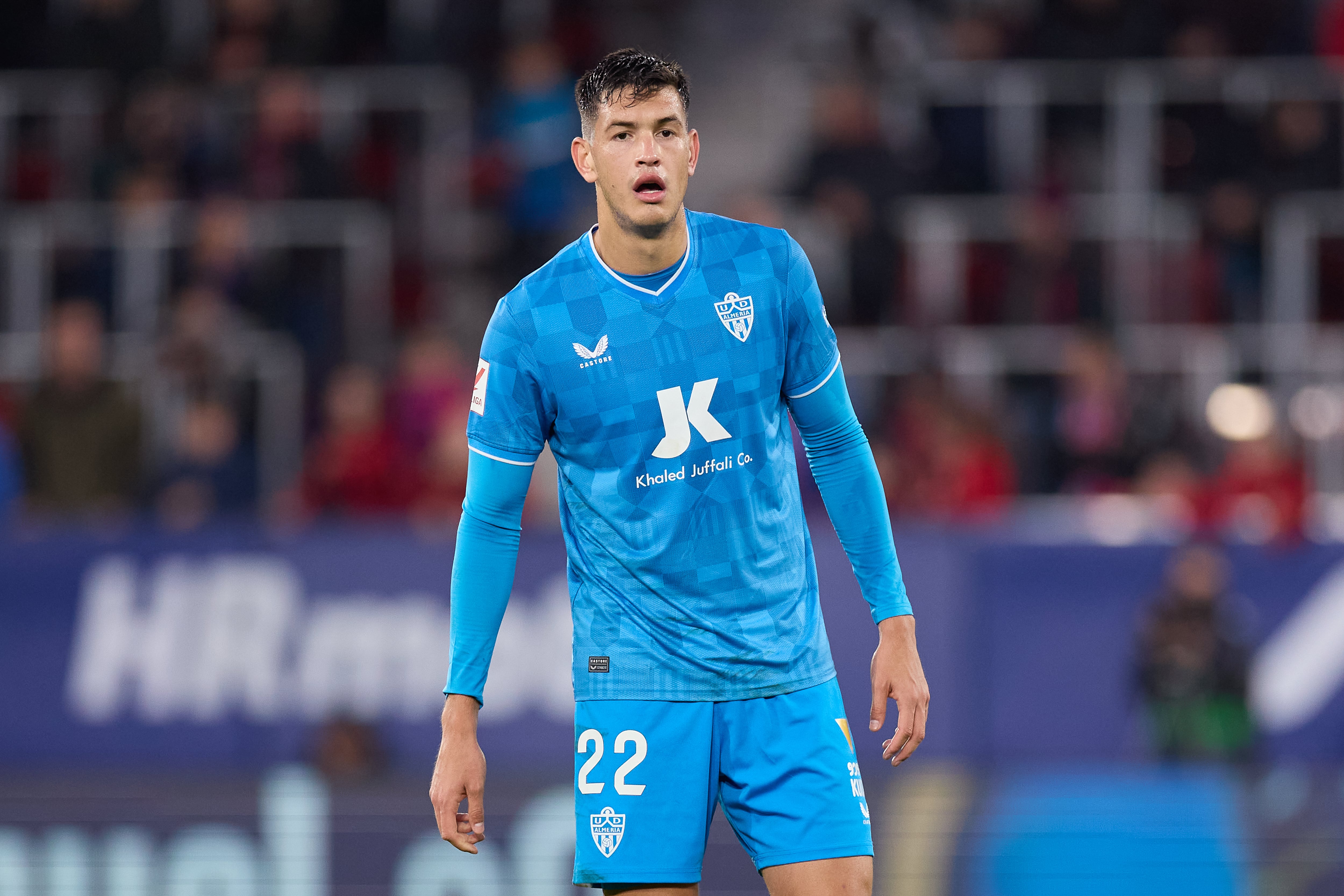 Montes con la boca abierta como está toda Almería.