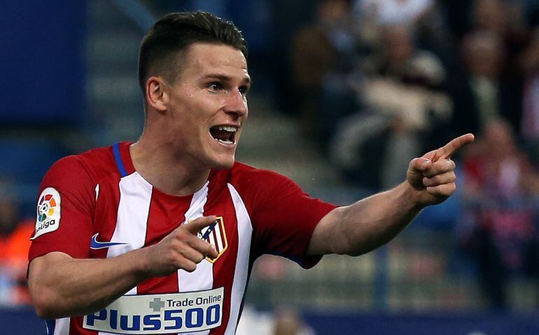 Kevin Gameiro celebra su segundo tanto frente al Málaga