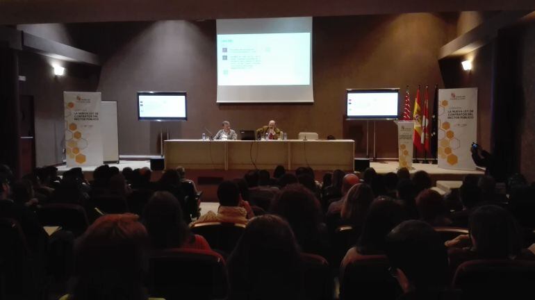 Jornada sobre la ley de contratos públicos