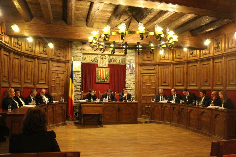 Sessió de comú de Sant Julià de Lòria per aprovar els pressupostos del 2018