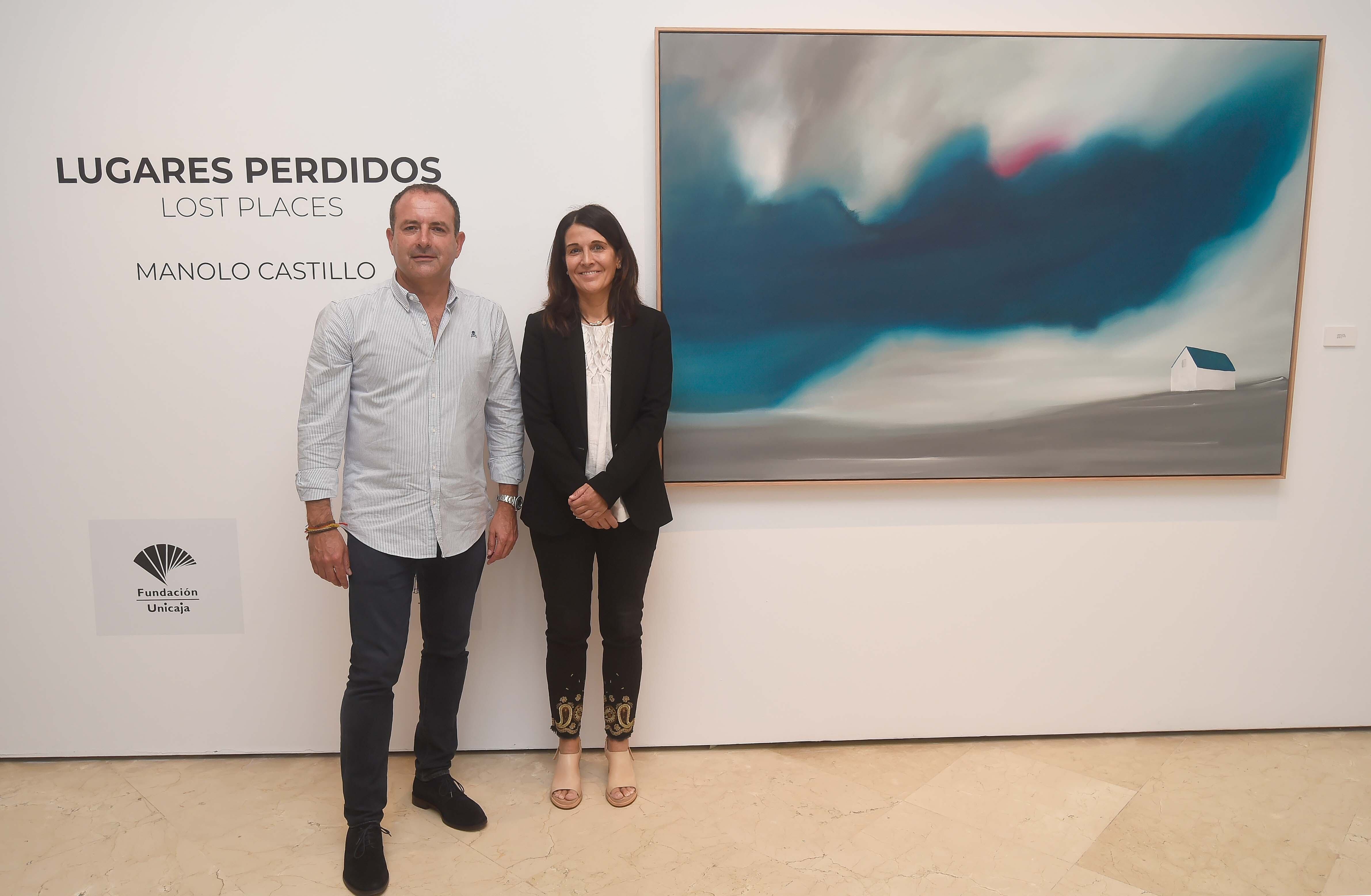 La exposición ha sido presentada por la directora de Actividades Culturales de la Fundación Unicaja, Emilia Garrido, y su autor