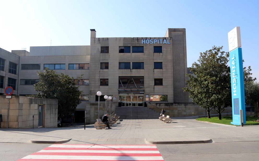 Vista general de la façana de l&#039;Hospital de Martorell