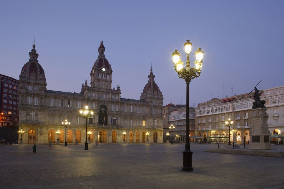 El ayuntamiento de A Coruña elvaró un concuso con &#039;discriminación positiva&#039; hacia los LGTBIQ