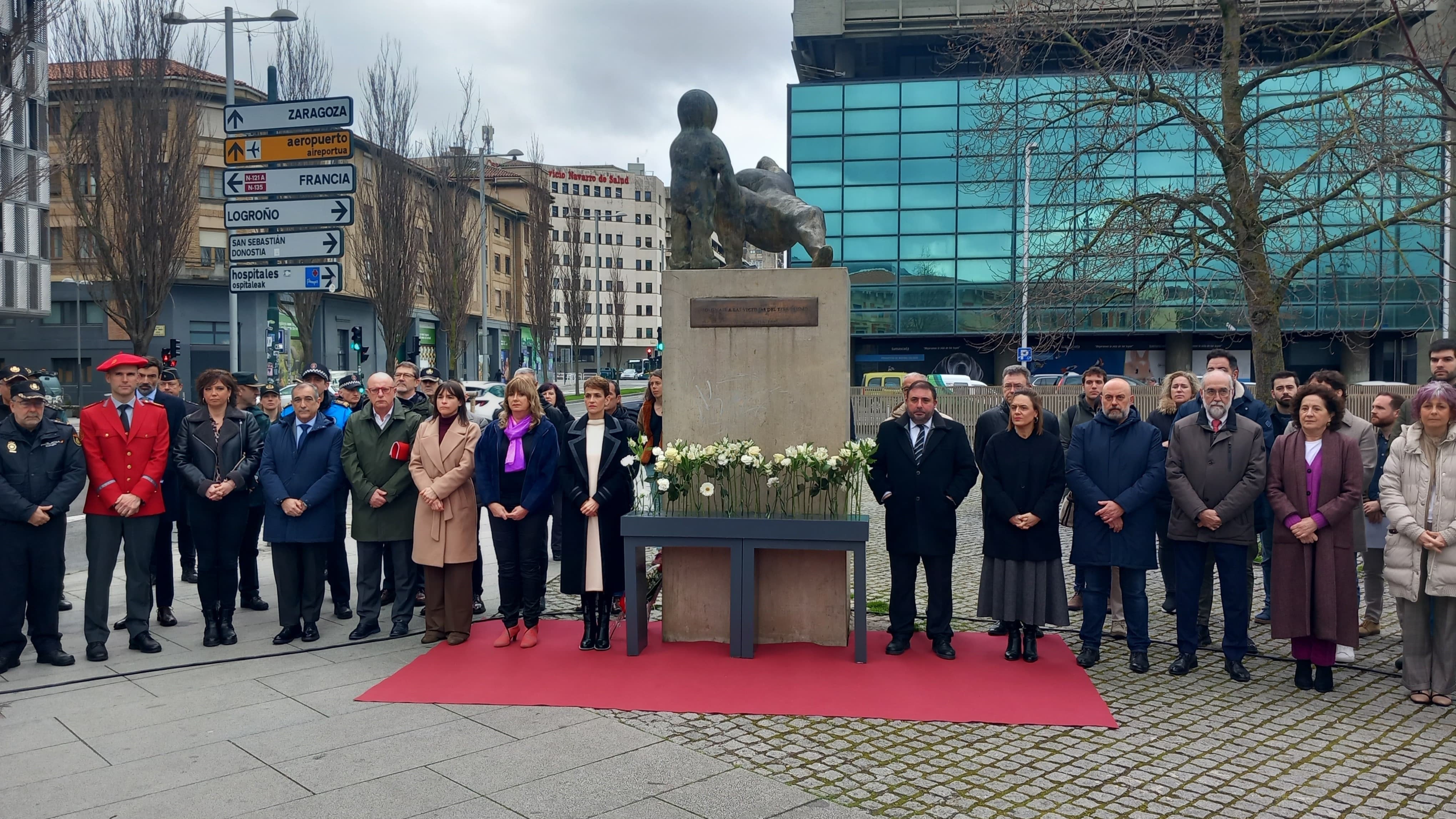 Acto oficial de reconocimiento a las víctimas del terrorismo en Pamplona. Cadena SER