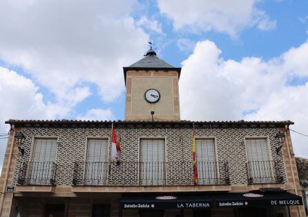 Fachada del Ayuntamiento de Melque de Cercos