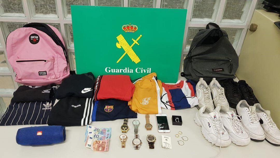 Objetos sustraídos por la Guardia Civil en el robo de Marratxí