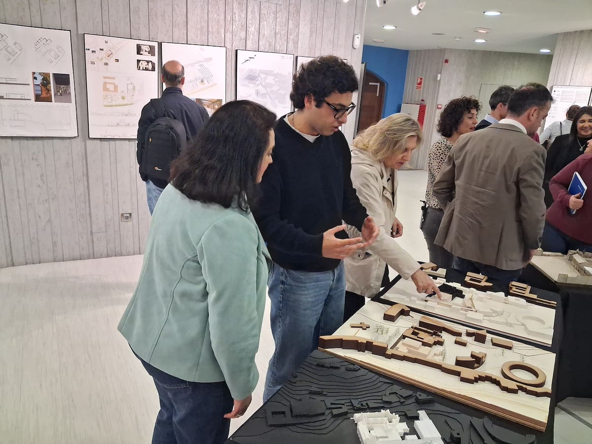 Alumnos de Arquitectura de la UVa imaginan como podría ser el futuro auditorio en San Francisco en Cuéllar