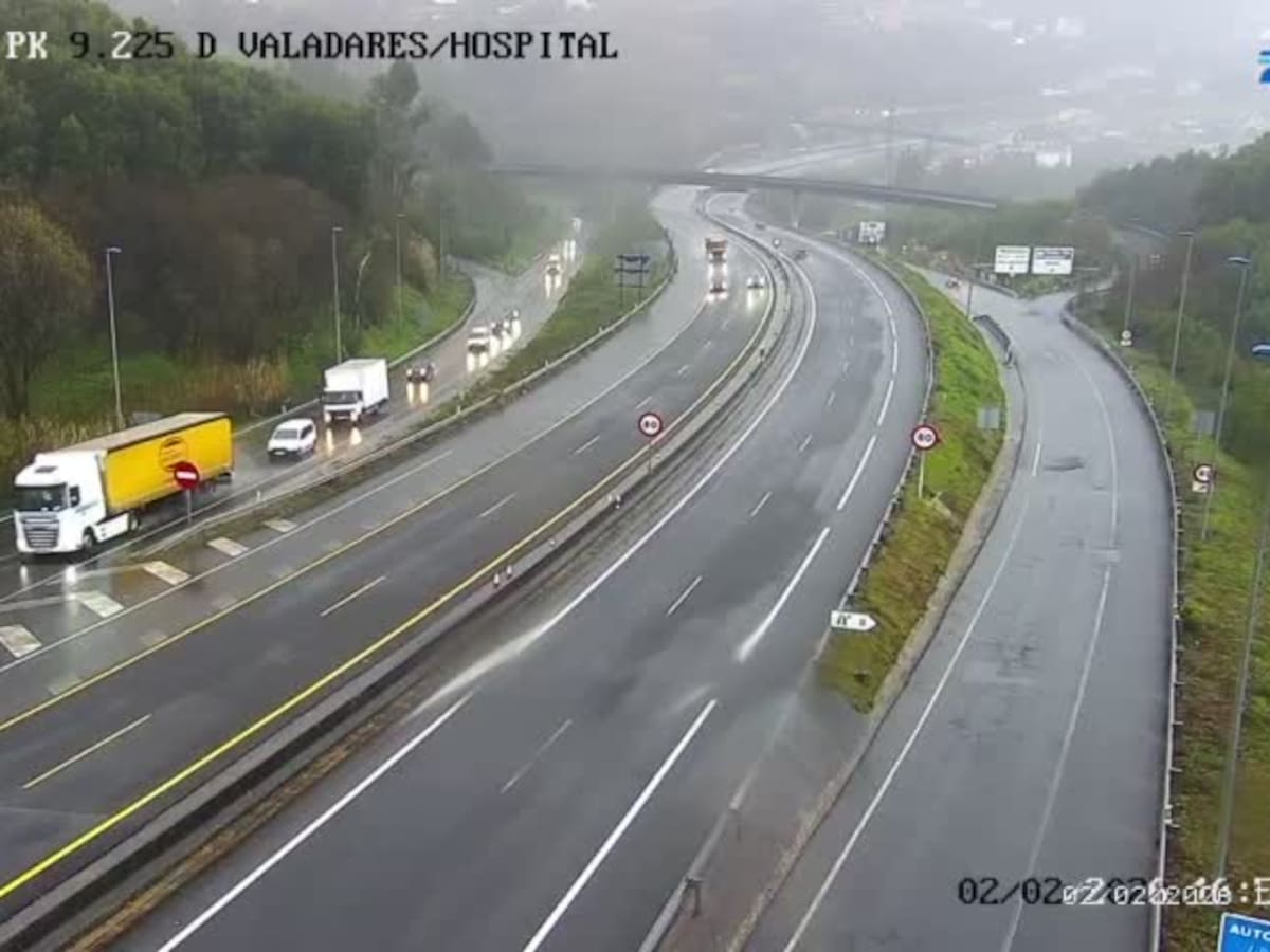 Aparatoso accidente en la VG-20 con tres coches implicados