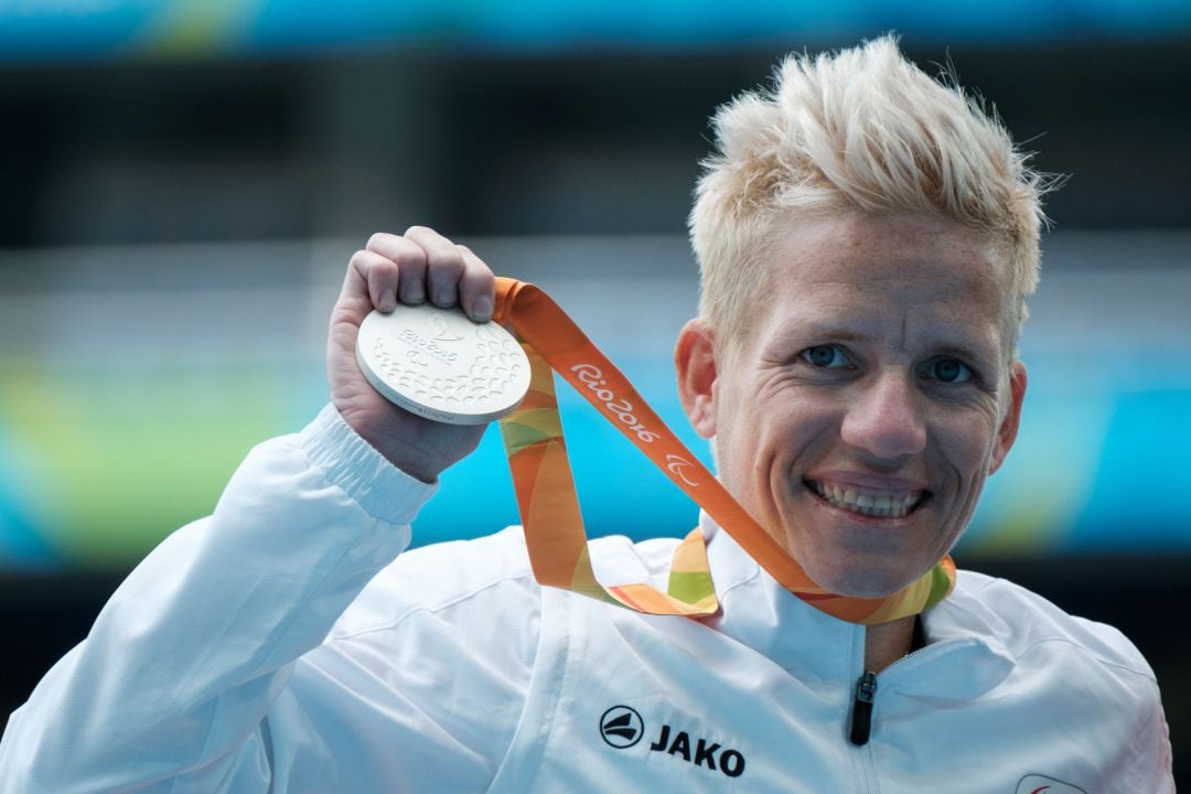 Marieke Vervoort, tras recibir la plata en los JJOO de Río 2016. 