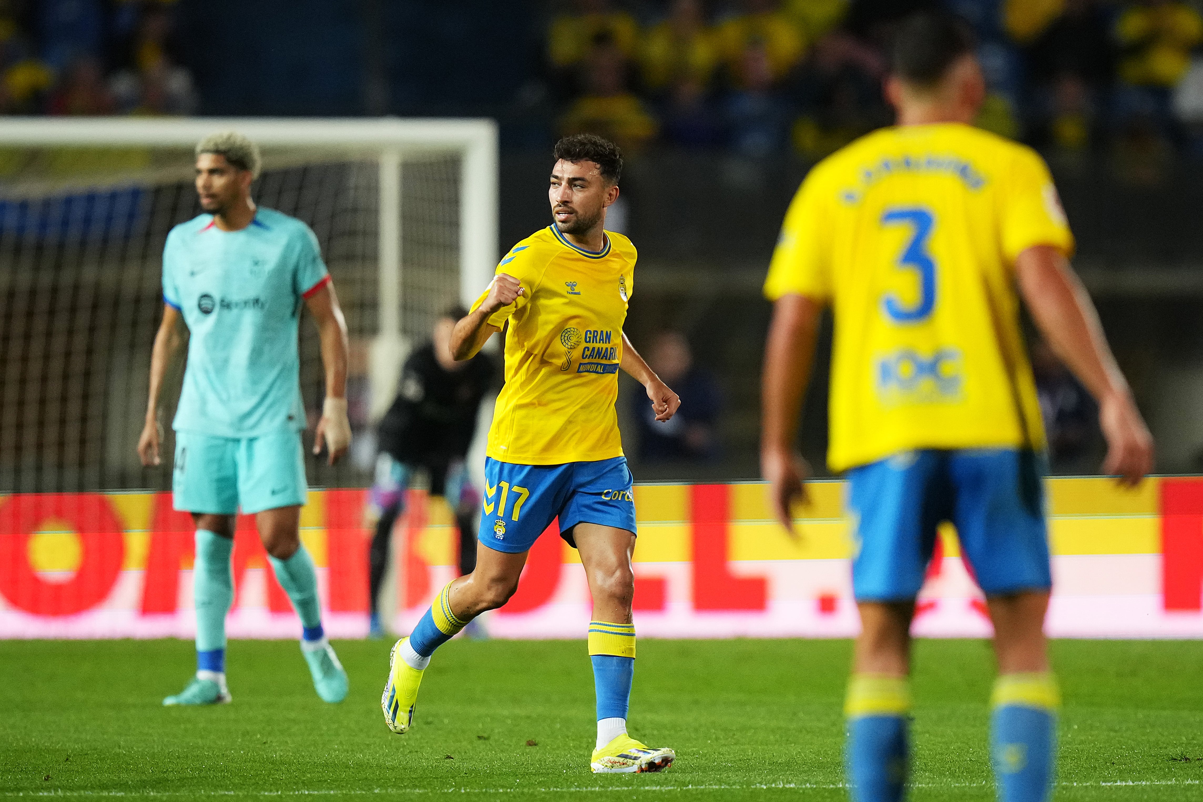 LAS PALMAS, SPAIN - JANUARY 04: Munir El Haddadi of UD Las Palmas celebrates after scoring their team's first goal during the LaLiga EA Sports match between UD Las Palmas and FC Barcelona at Estadio Gran Canaria on January 04, 2024 in Las Palmas, Spain. (Photo by Angel Martinez/Getty Images)