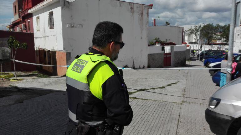 Policía Local acordona la zona.