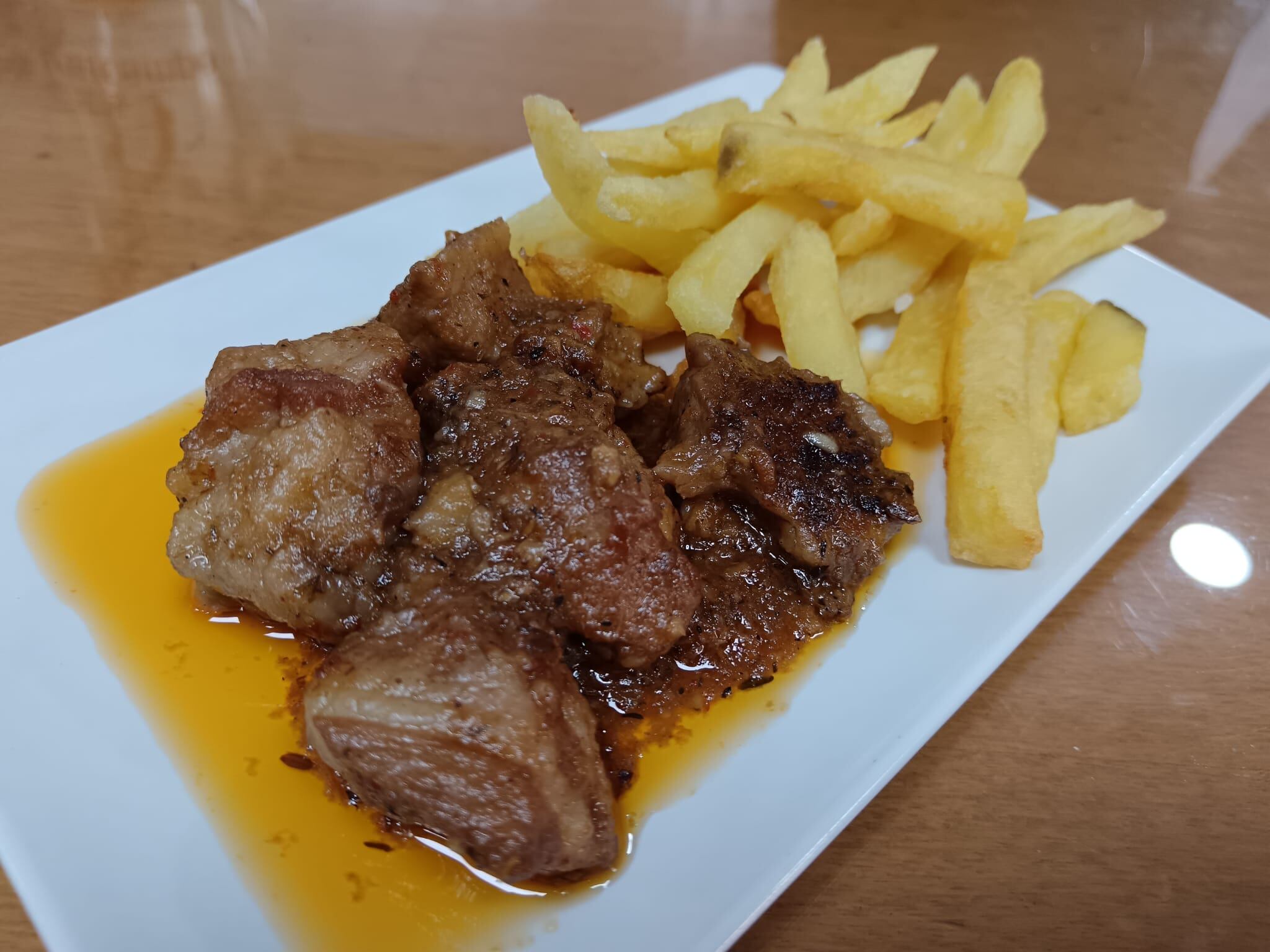 Chicharrones guisados