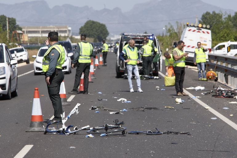 Accidente de Oliva donde una conductora arrolló a un pelotón de ciclistas 