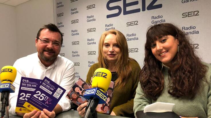 Juana Navarro, concejal Igualdad de Gandia, y Ester Vidal, departamento Igualdad