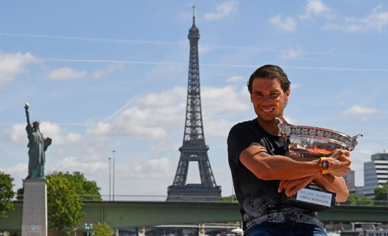 Rafa Nadal con su décimo Roland Garros en París 