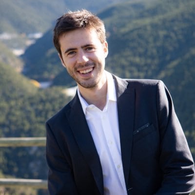 Cerni Cairat, cap de llista de Desperta Laurèdia