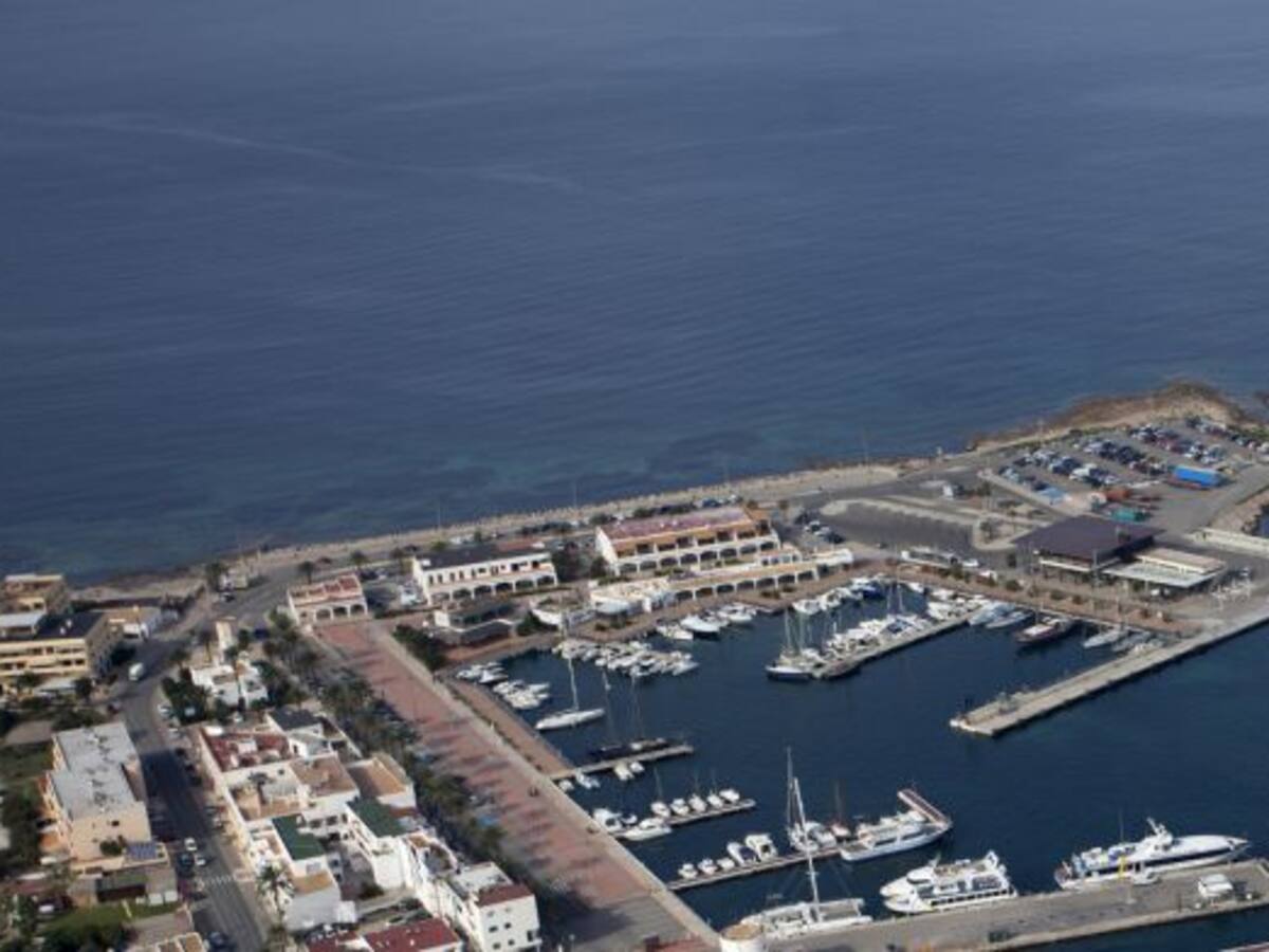 Reabierto al tráfico marítimo el puerto de Formentera