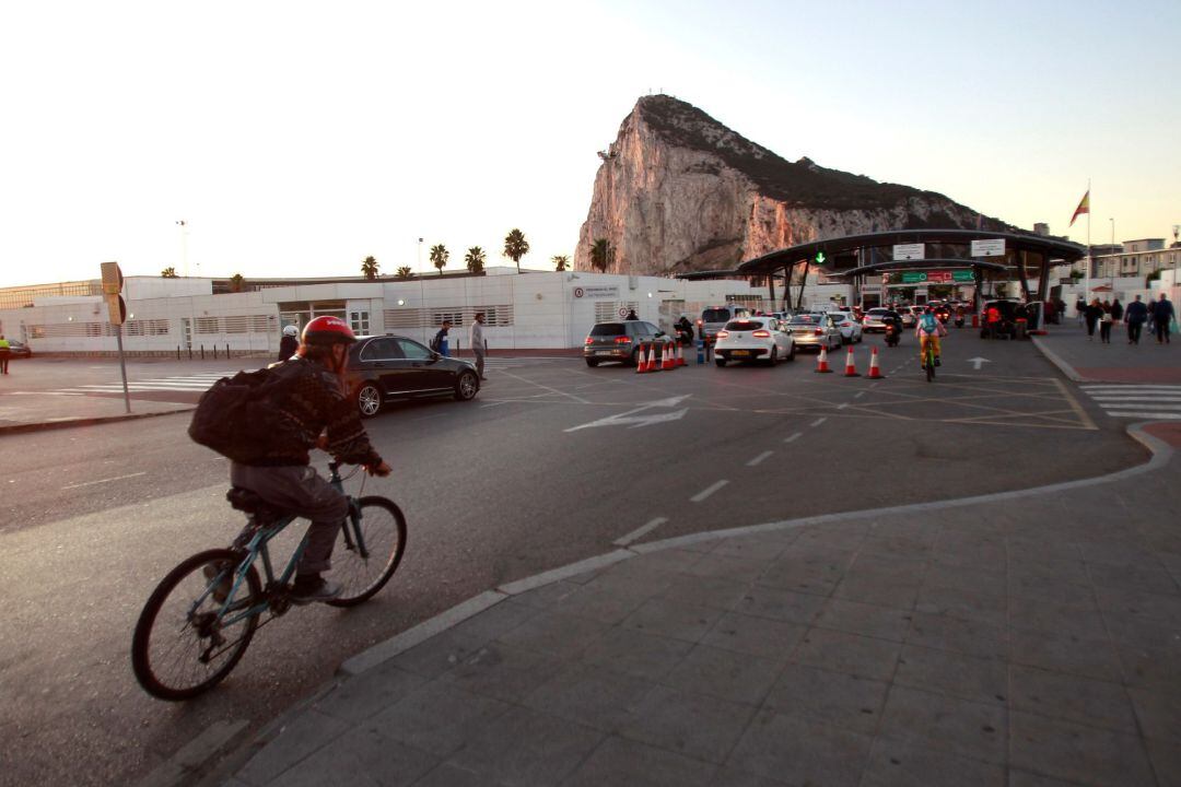 Vista de la entrada a Gibraltar. 