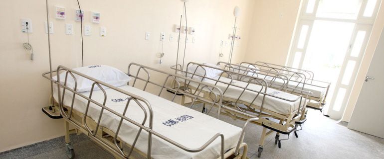 Imagen de la habitación de un hospital. 