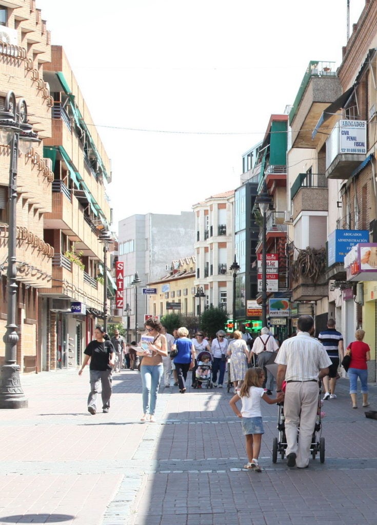 La calle Madrid es uno de los principales ejes urbanísticos de Getafe