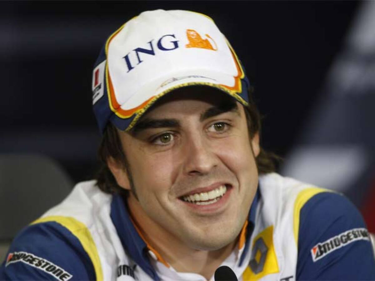 ¿Pabellón Lewis Hamilton en Casas de Fernando Alonso?