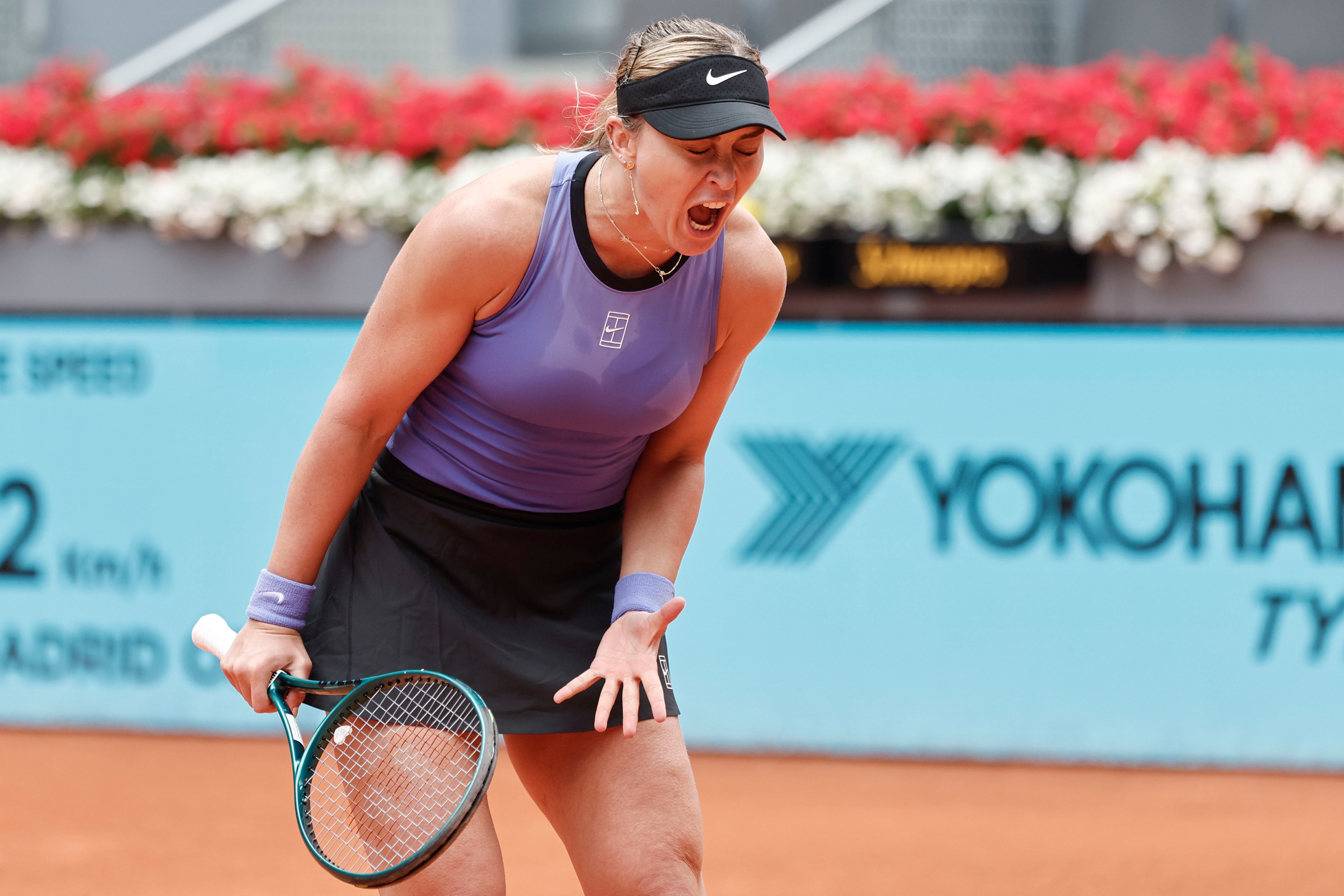 Paula Badosa, durante un punto ante Julia Grabher en el Mutua Madrid Open