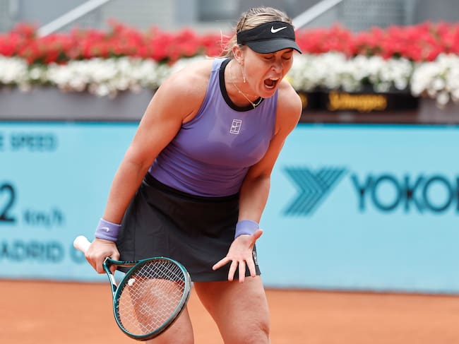 Paula Badosa, durante un punto ante Julia Grabher en el Mutua Madrid Open