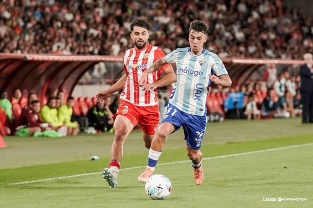 El defensa del Málaga Rafita, en el partido contra el Almería