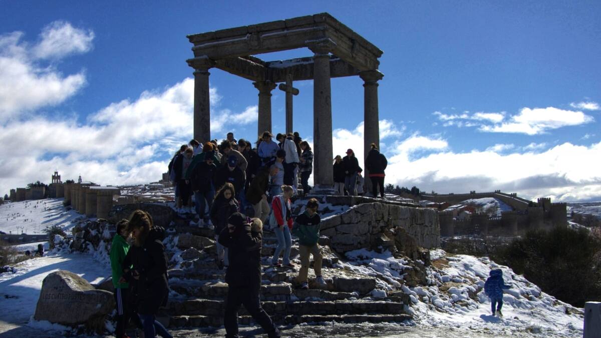 El alcalde de Ávila responde abril 2024