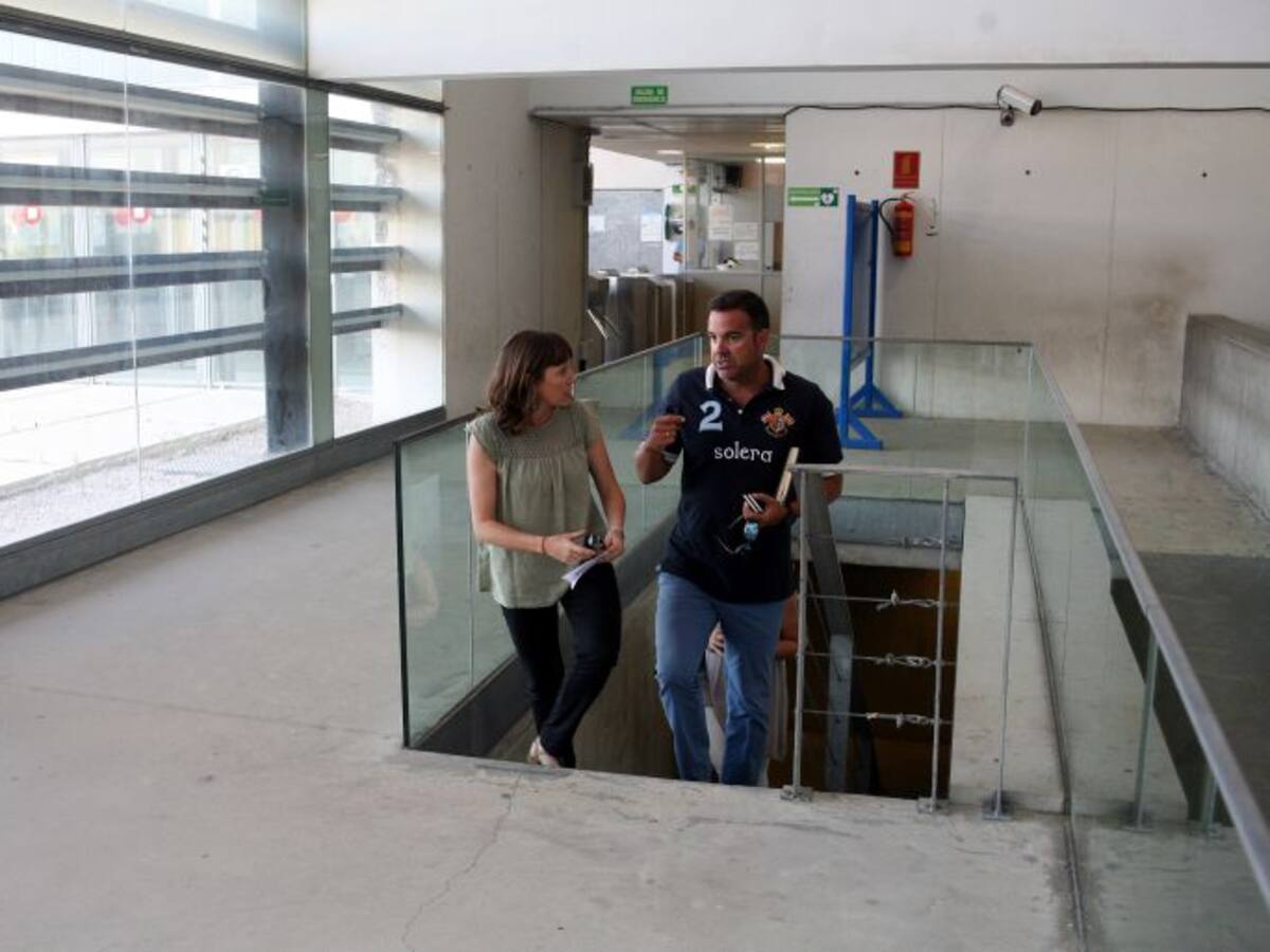 Obras de renovación de la red de tuberías del Palacio de Deportes de Chapín