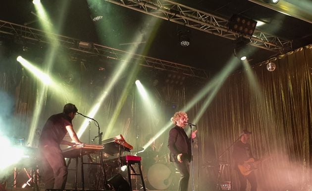 León Benavente, en concierto en Granada