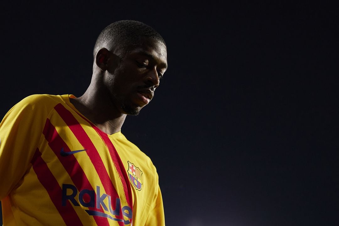 Dembélé, durante el encuentro entre el Granada y el Barcelona