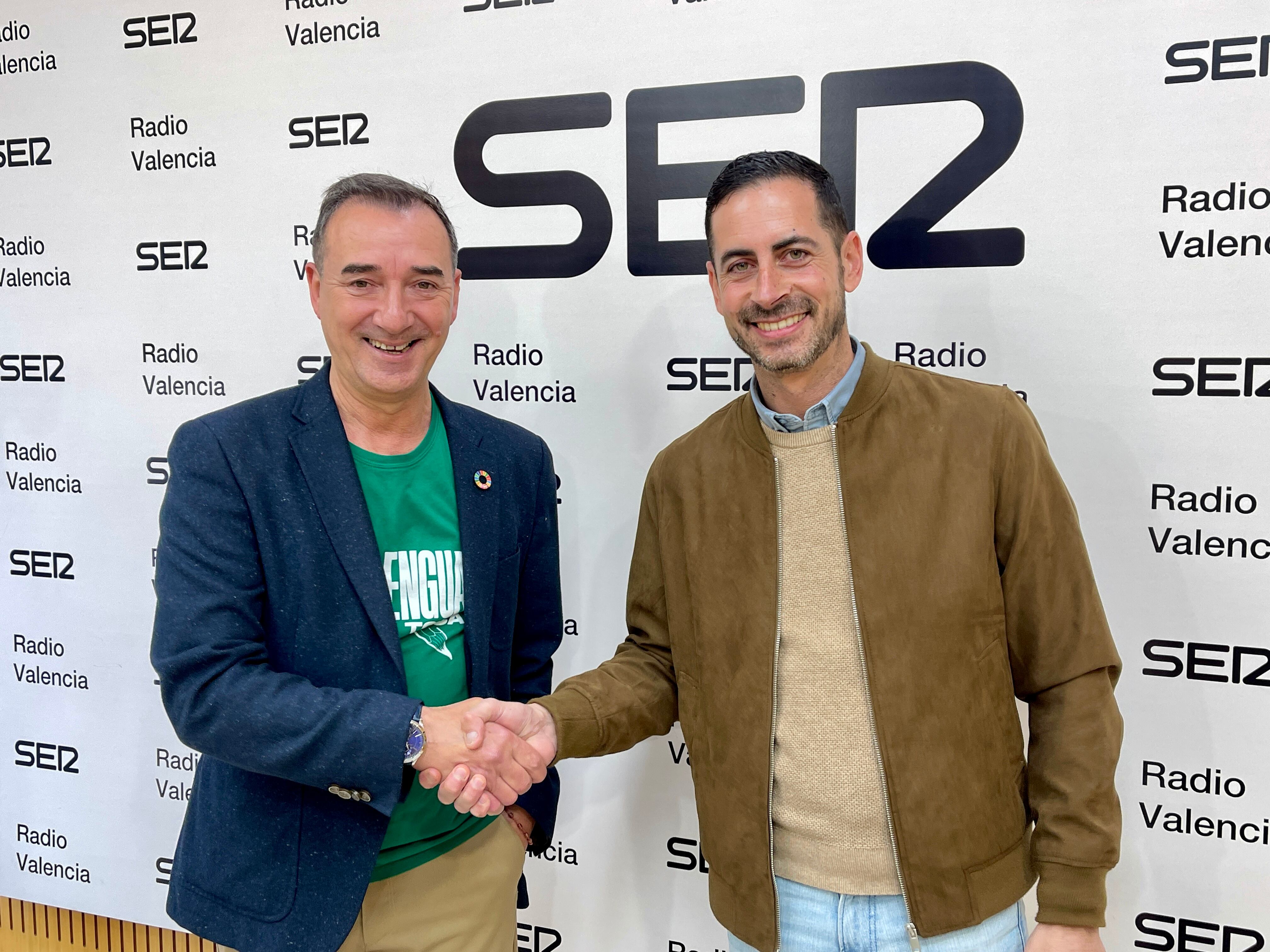 Robert Raga y Carlos Fernández Bielsa en un debate en Radio Valencia Cadena SER