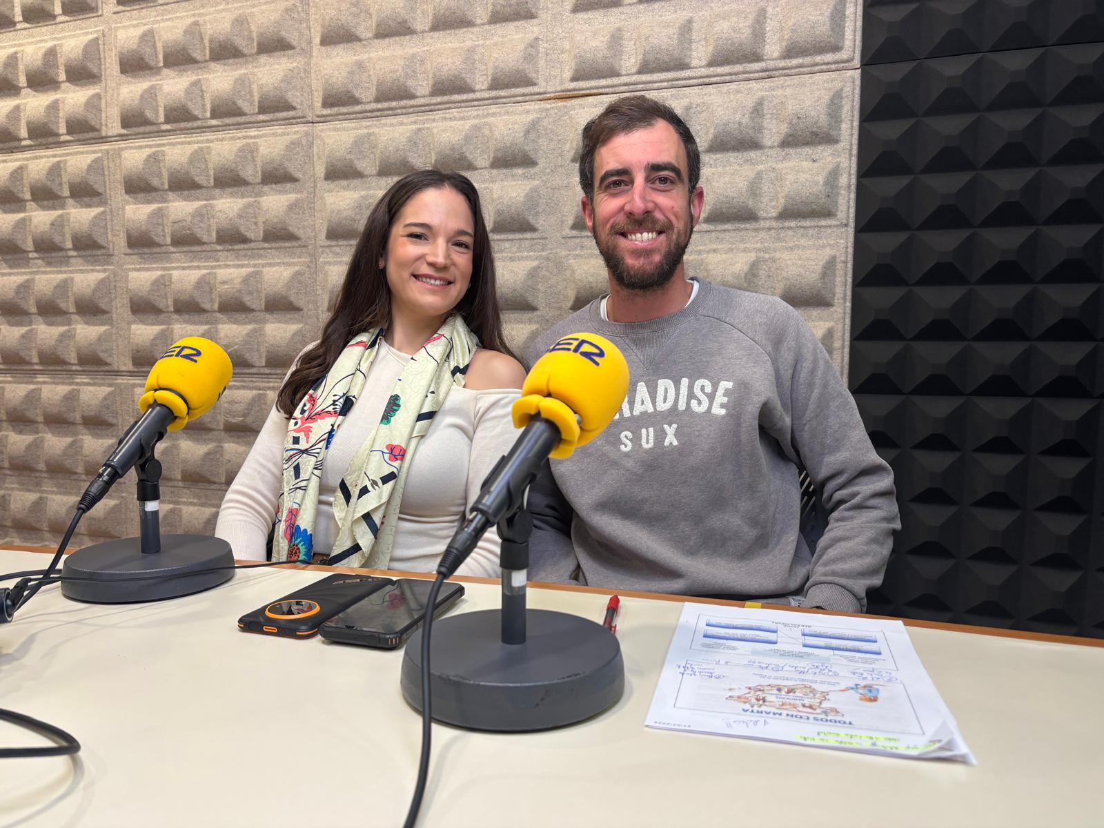 Jaime Valle y Laura Torres.Asoc. terapéuticas con equinos