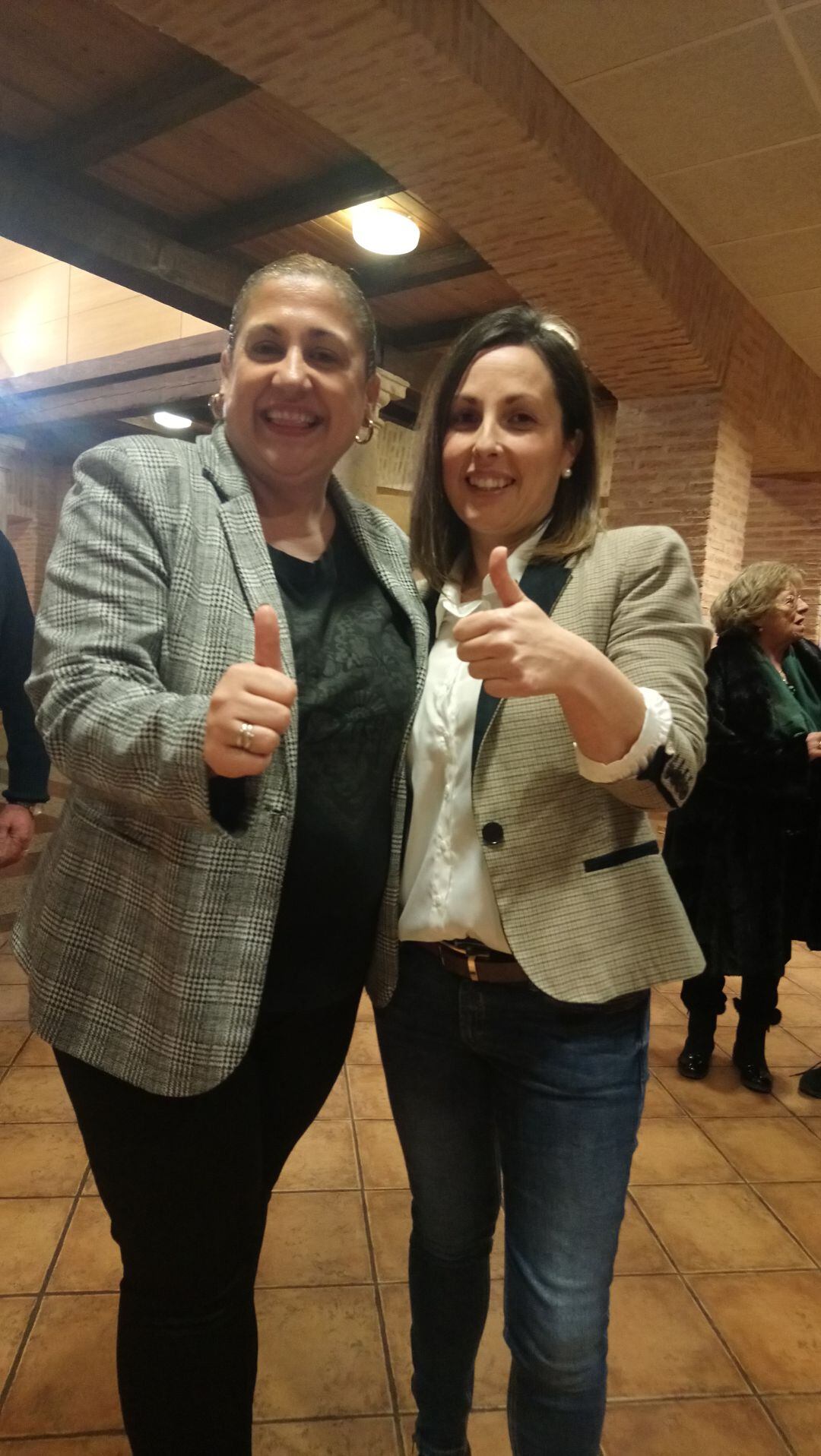 Yolanda de Gregorio y Mónica Machín