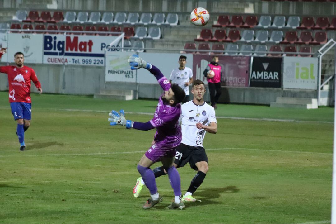 Oller anota el primer gol del Conquense 