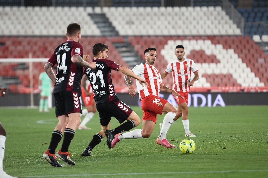 Lazo firmó el gol del empate contra el Albacete.