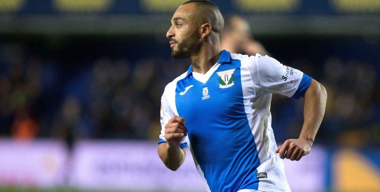 El Zhar marcó un gran gol en El Madrigal