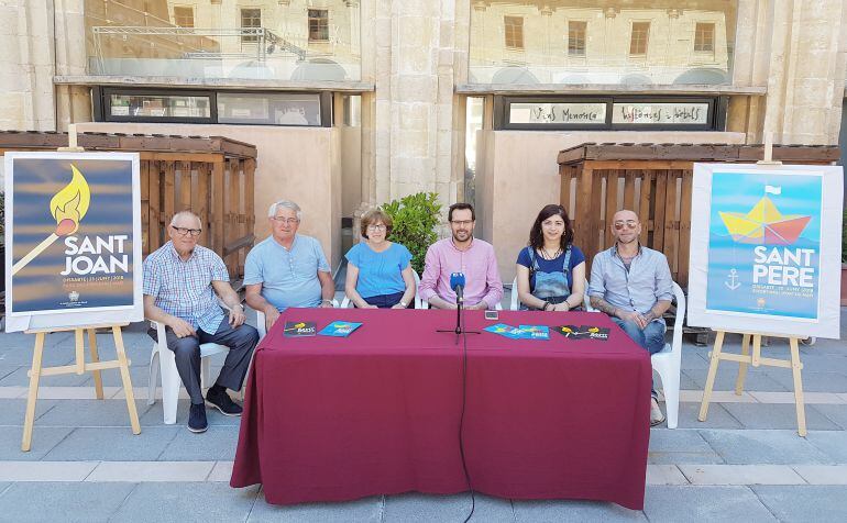 Los responsables municipales presentaron las verbenas de Maó.