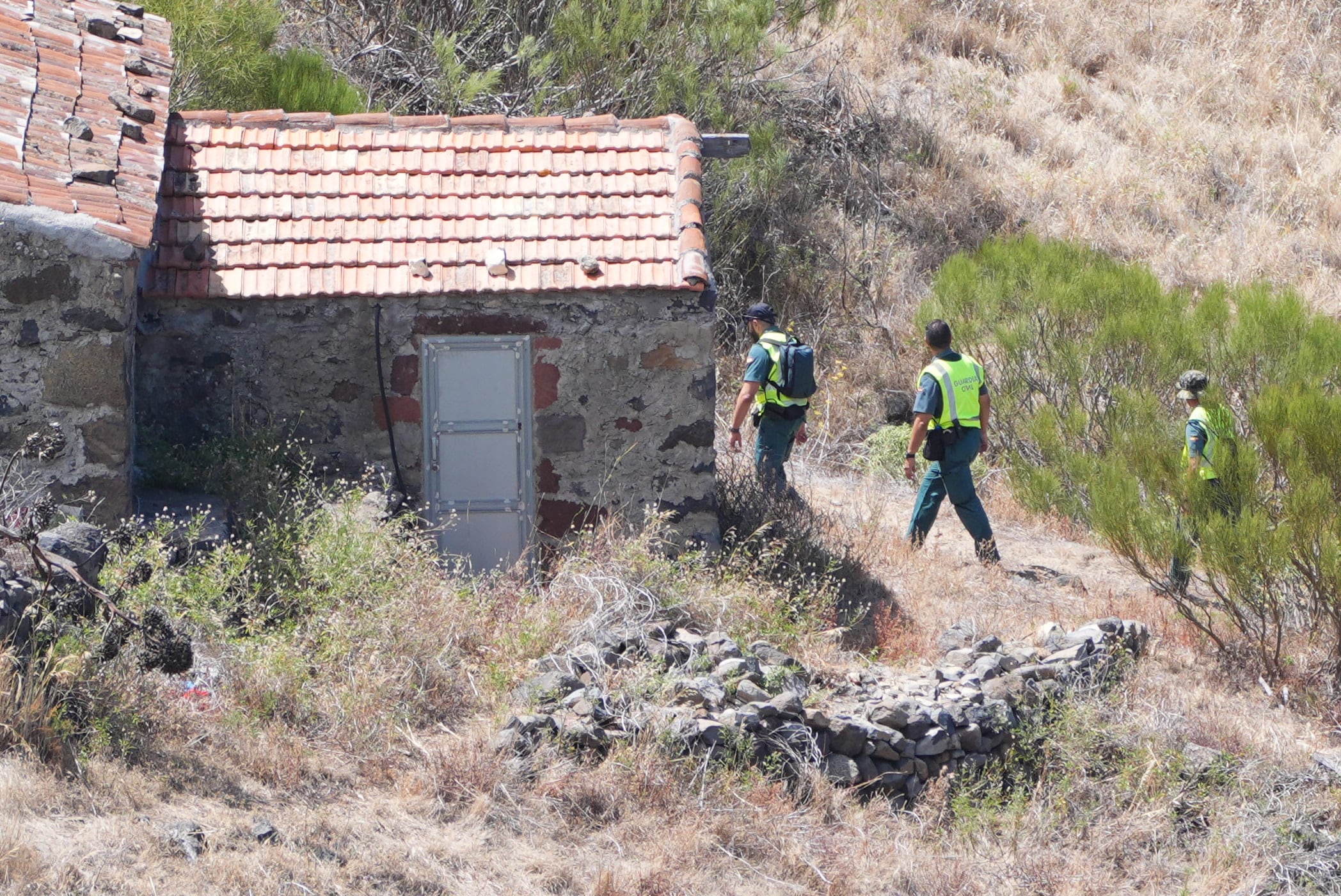 Miembros del equipo de búsqueda y rescate, durante las operaciones cerca de la zona dónde desapareció Jay Slater.